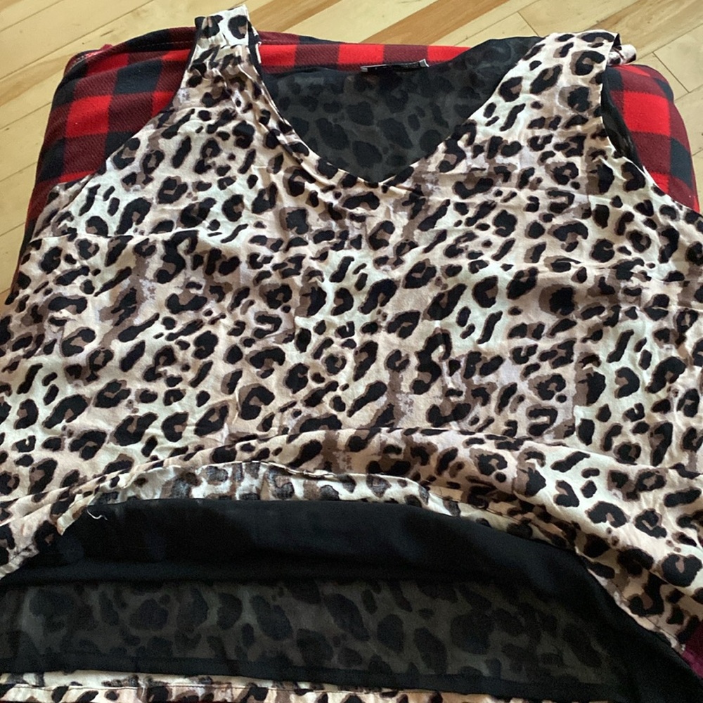 Dex Animal Print Blouse with Red Accents - Picture 1 of 5
